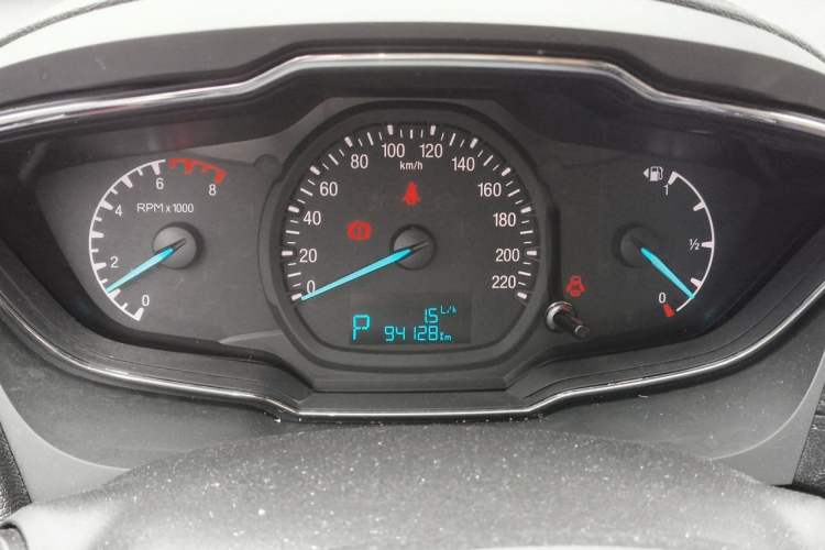 Used Ford Escort 2015 1.5L Automatic Fashion Model Instrument Cluster