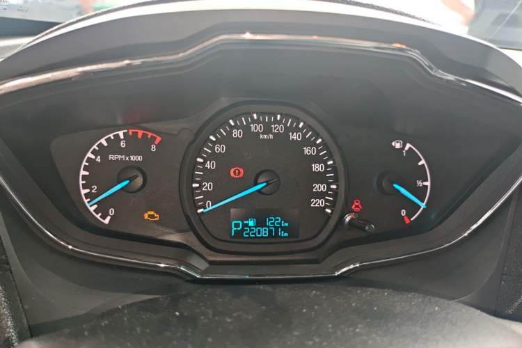 Used Ford Escort 2015 1.5L Automatic Fashion Model Instrument Cluster