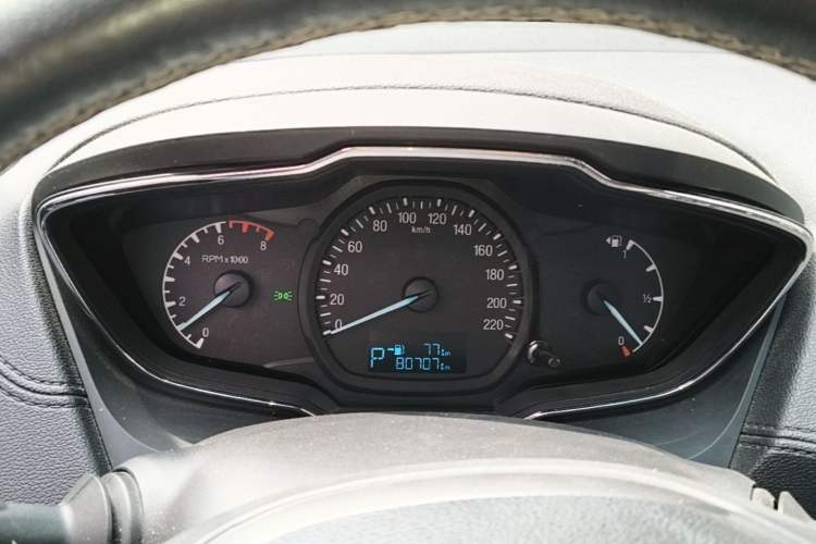 Used Ford Escort 2015 1.5L Automatic Fashion Model Instrument Cluster
