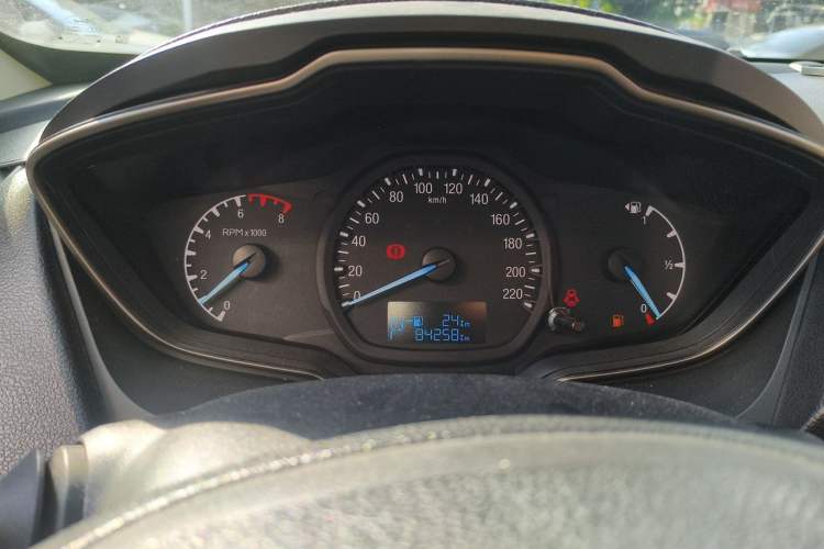 Used Ford Escort 2015 1.5L Automatic Comfort Edition Instrument Cluster
