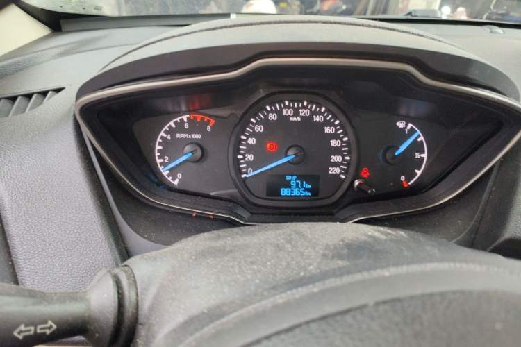 Used Ford Escort 2015 1.5L Manual Comfort Model Instrument Cluster