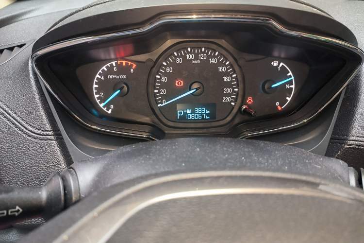 Used Ford Escort 2015 1.5L Automatic Fashion Model Instrument Cluster