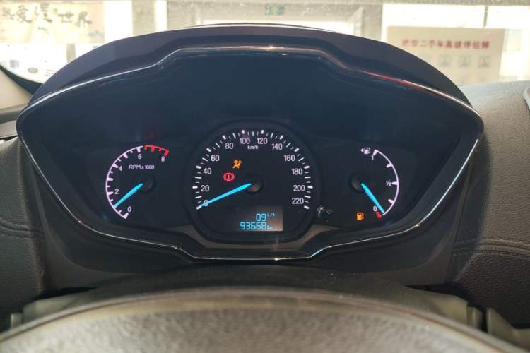 Used Ford Escort 2015 1.5L Manual Fashion Edition Instrument Cluster