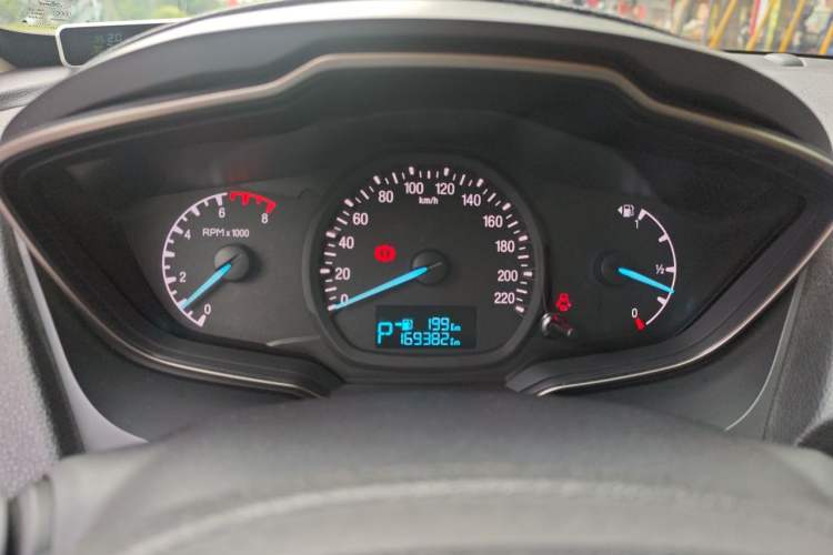 Used Ford Escort 2015 1.5L Automatic Comfort Edition Instrument Cluster