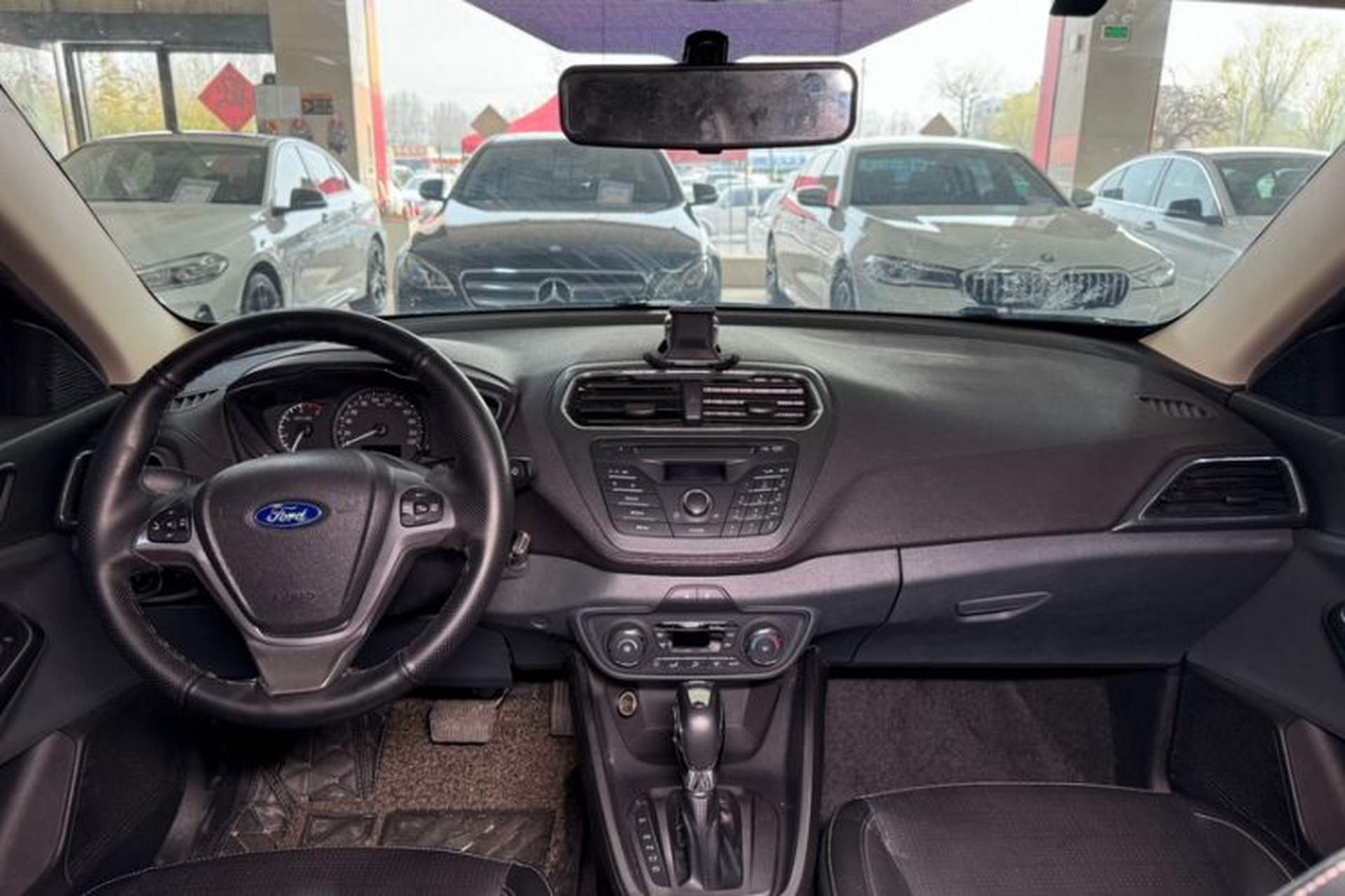 Used Ford Escort 2015 1.5L Automatic Fashion Model Interior 11