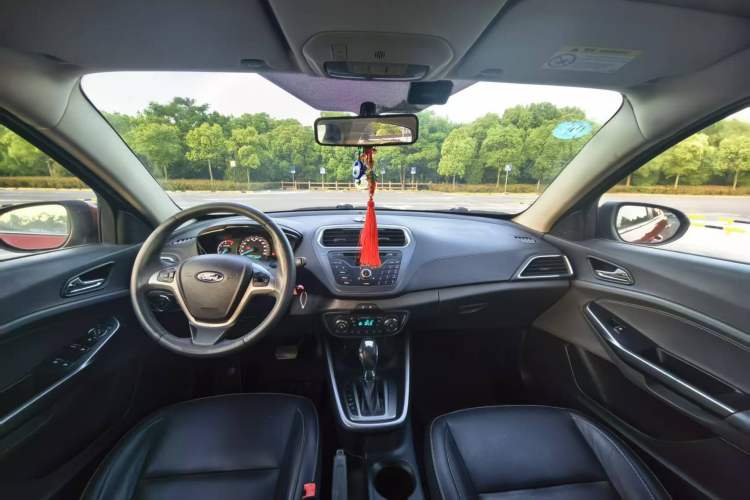 Used Ford Escort 2015 1.5L Automatic Fashion Model Interior 4