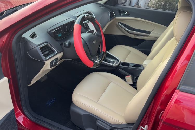 Used Ford Escort 2015 1.5L Automatic Comfort Edition Left Front Seat