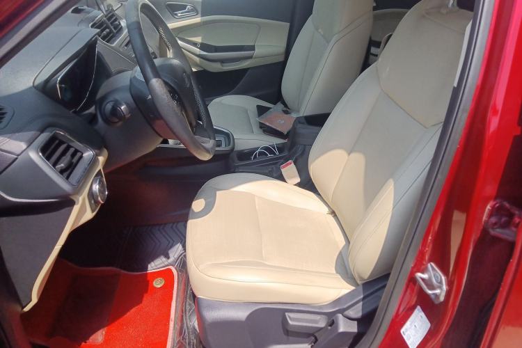 Used Ford Escort 2015 1.5L Automatic Fashion Model Left Front Seat