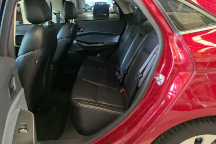 Used Ford Escort 2015 1.5L Automatic Fashion Model Left Rear Seat