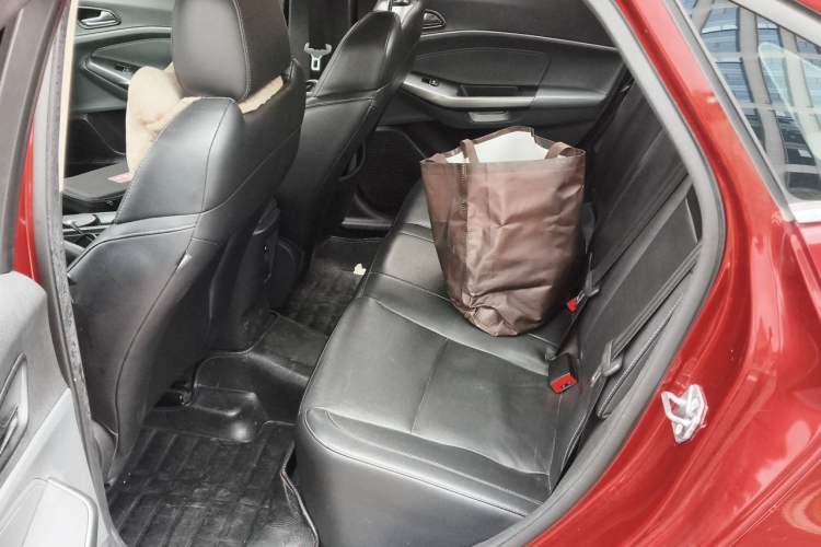 Used Ford Escort 2015 1.5L Automatic Fashion Model Left Rear Seat