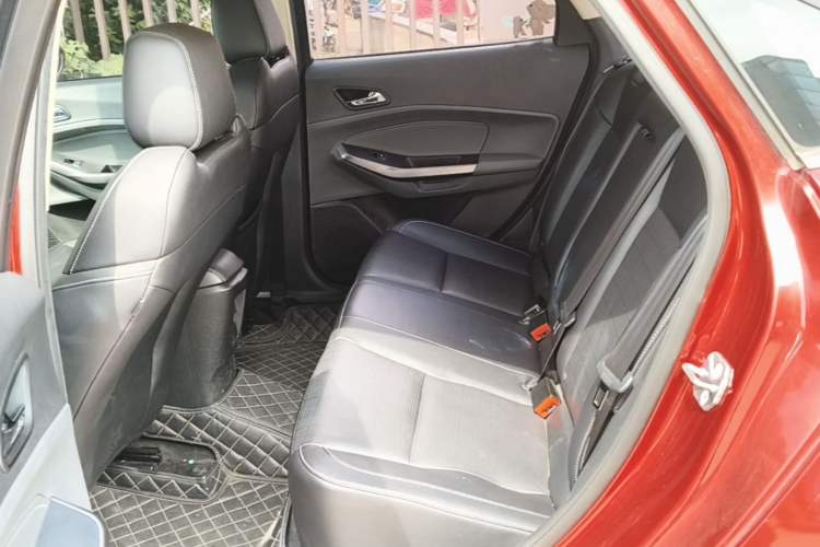 Used Ford Escort 2015 1.5L Automatic Fashion Model Left Rear Seat