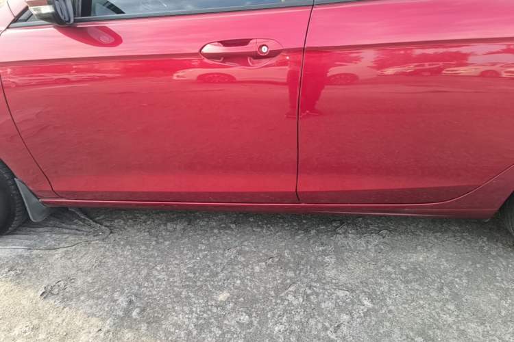 Used Ford Escort 2015 1.5L Automatic Comfort Edition Left Side Sill
