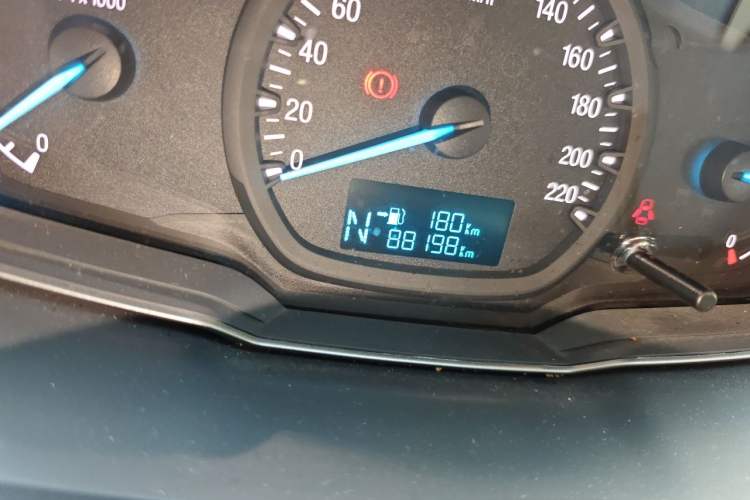 Used Ford Escort 2015 1.5L Automatic Comfort Edition Odometer Close Up
