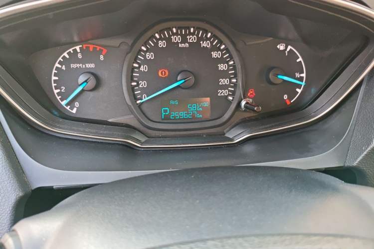 Used Ford Escort 2015 1.5L Automatic Comfort Edition Odometer Close Up