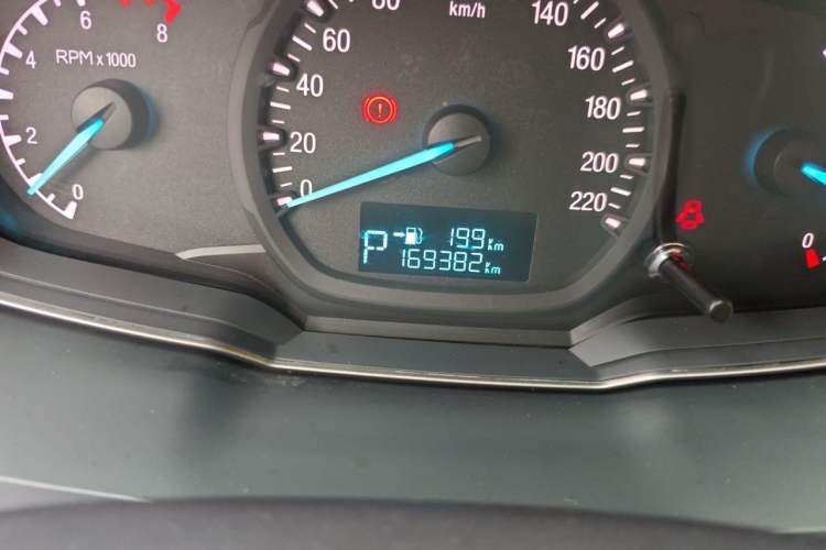 Used Ford Escort 2015 1.5L Automatic Comfort Edition Odometer Close Up