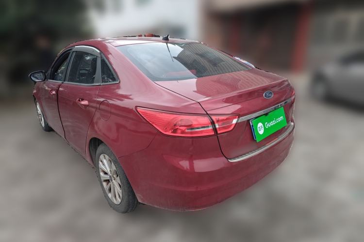 Used Ford Escort 2015 1.5L Automatic Fashion Model Rear Left 45 Deg