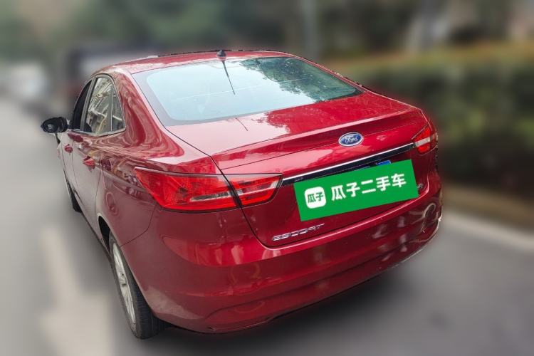 Used Ford Escort 2015 1.5L Automatic Fashion Model Rear Left 45 Deg