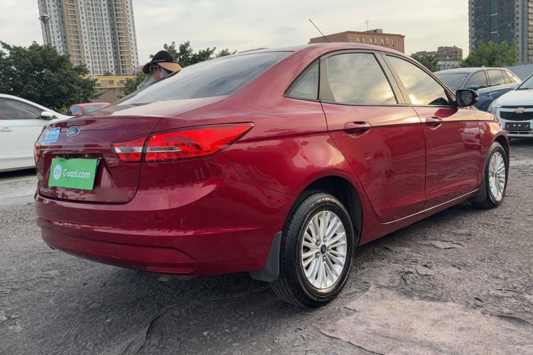 Used Ford Escort 2015 1.5L Automatic Comfort Edition Rear Right 45 Deg