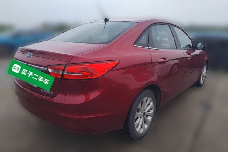 Used Ford Escort 2015 1.5L Automatic Fashion Model Rear Right 45 Deg