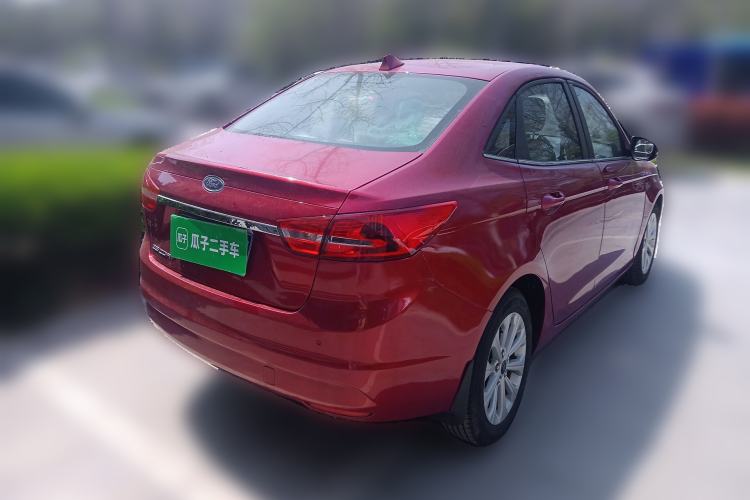 Used Ford Escort 2015 1.5L Automatic Fashion Model Rear Right 45 Deg