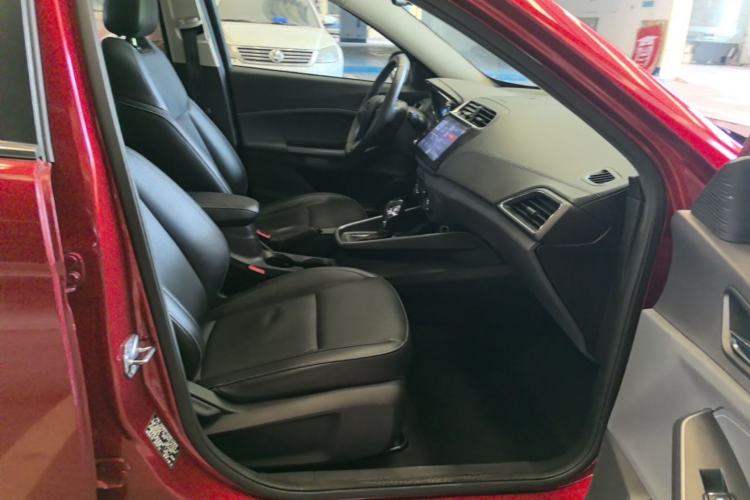 Used Ford Escort 2015 1.5L Automatic Fashion Model Right Front Seat