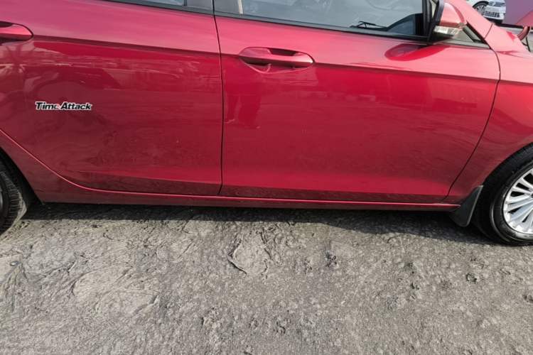 Used Ford Escort 2015 1.5L Automatic Comfort Edition Right Side Sill