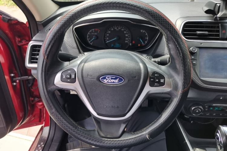 Used Ford Escort 2015 1.5L Automatic Fashion Model Steering Wheel