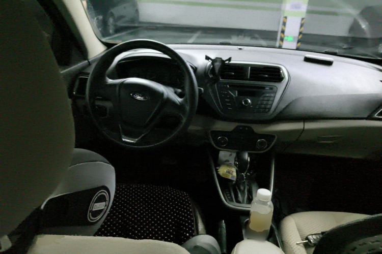 Used Ford Escort 2015 1.5L Automatic Comfort Edition Steering Wheel
