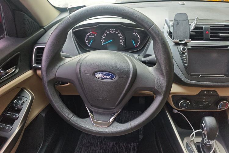 Used Ford Escort 2015 1.5L Automatic Comfort Edition Steering Wheel