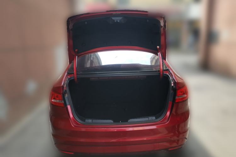 Used Ford Escort 2015 1.5L Automatic Comfort Edition Trunk