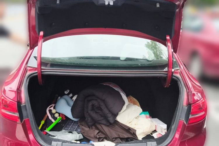 Used Ford Escort 2015 1.5L Automatic Fashion Model Trunk