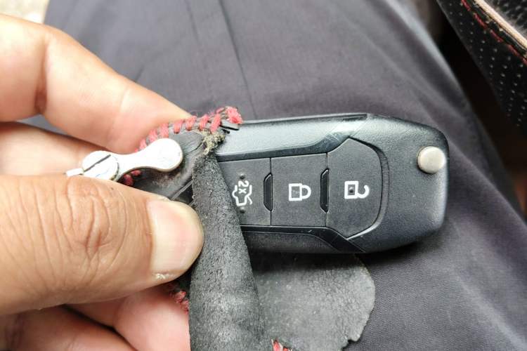 Used Ford Escort 2015 1.5L Automatic Comfort Edition Vehicle Key