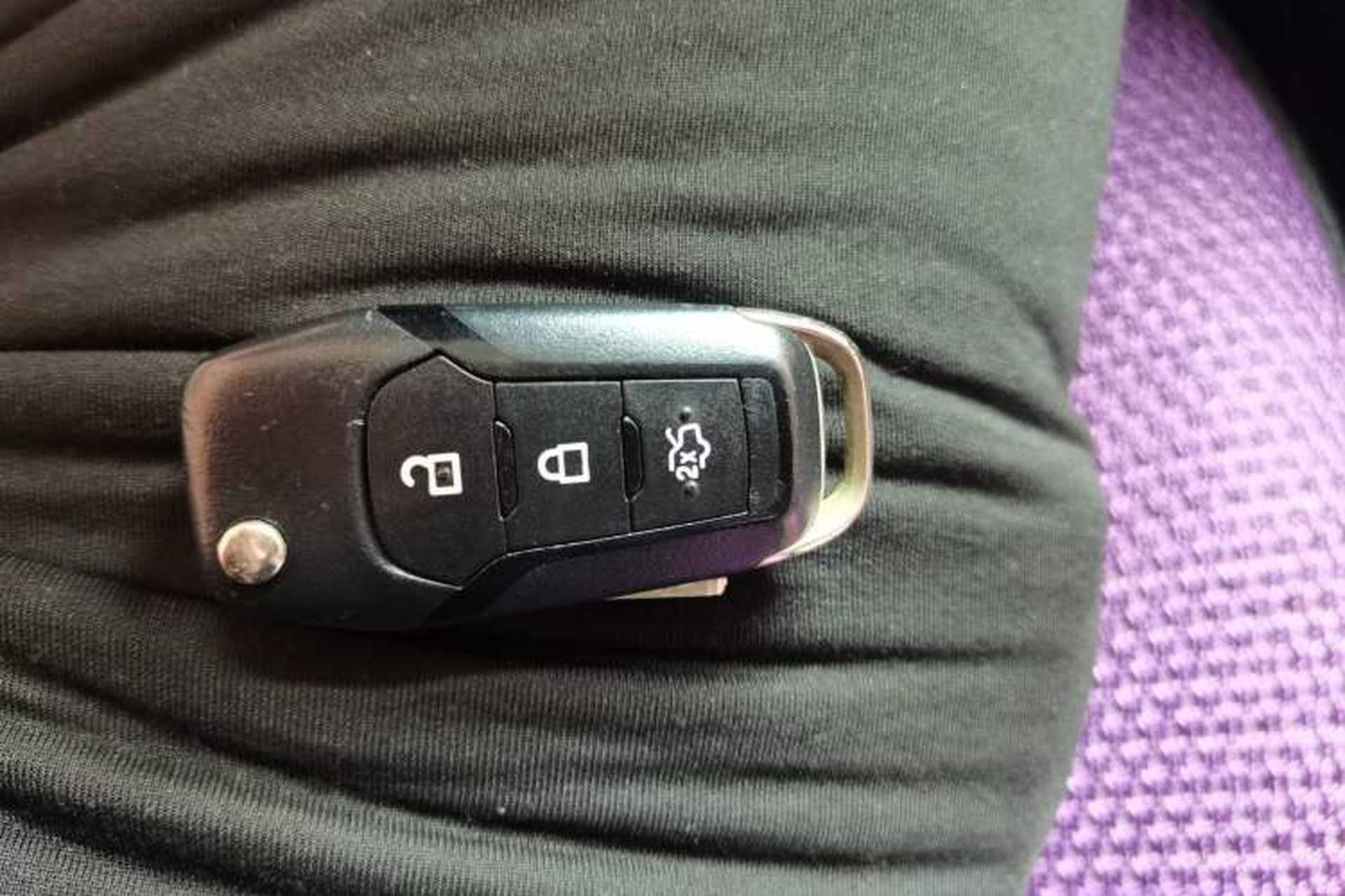 Used Ford Escort 2015 1.5L Automatic Comfort Edition Vehicle Key