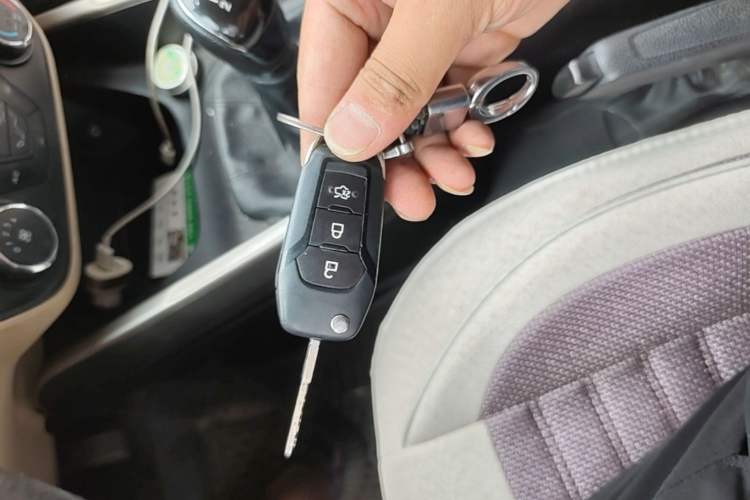 Used Ford Escort 2015 1.5L Manual Comfort Model Vehicle Key