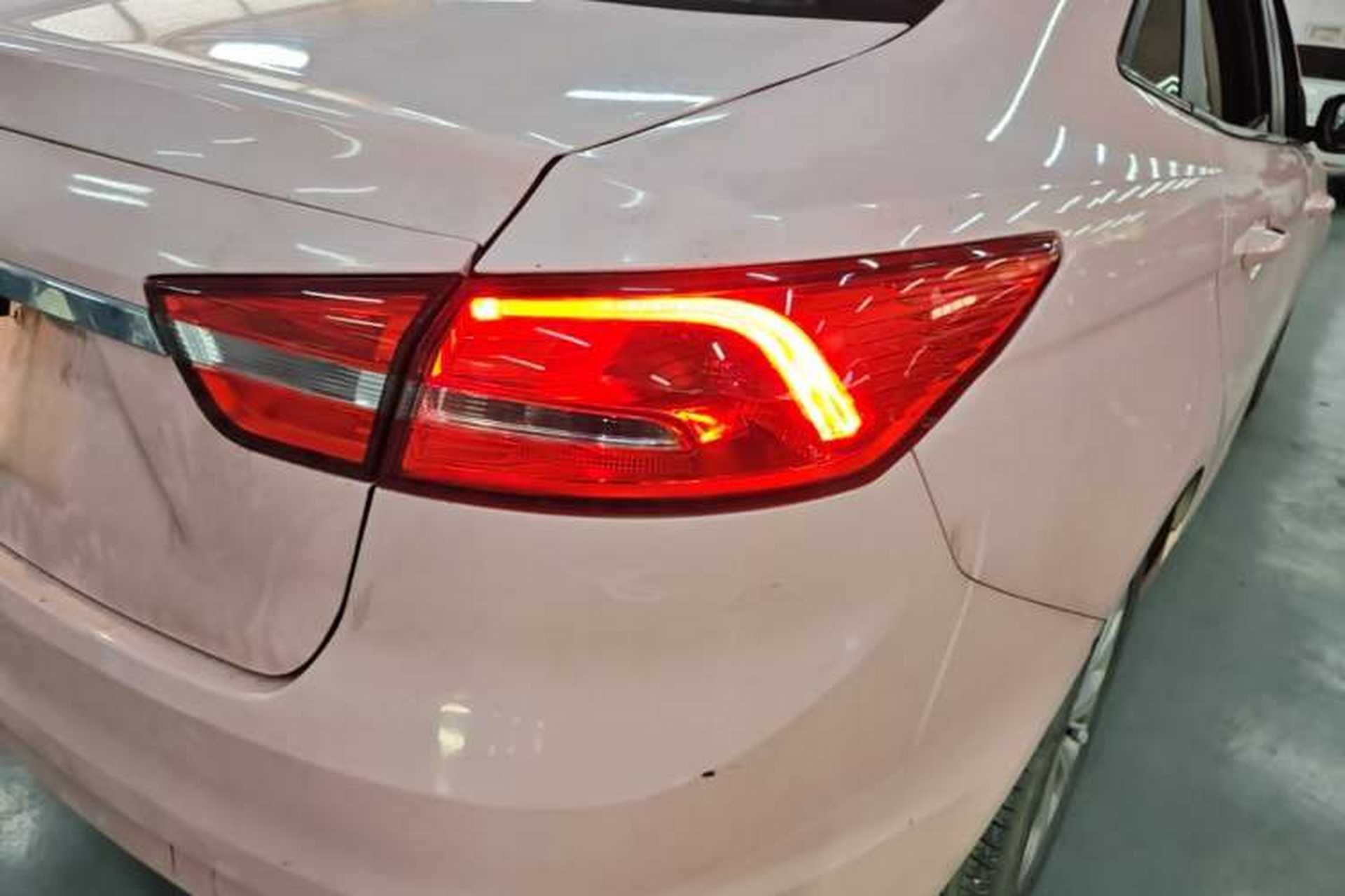 Used Ford Escort 2015 1.5L Automatic Fashion Model Right Rear Taillight