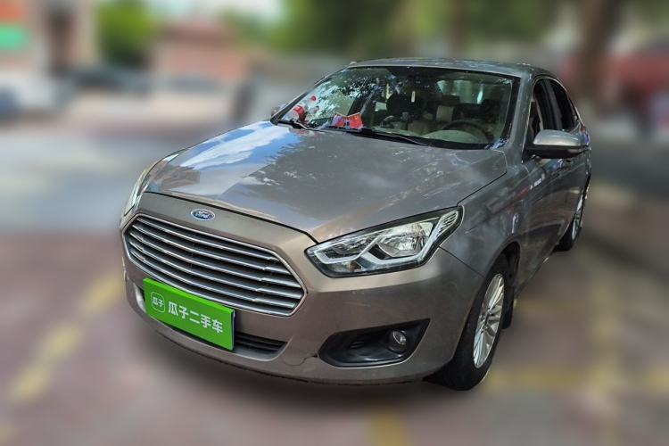Used Ford Escort 2015 1.5L Manual Comfort Model Guazi used car, China used car export, Used car for sale, Used Ford cars, Cheapest cars for sale