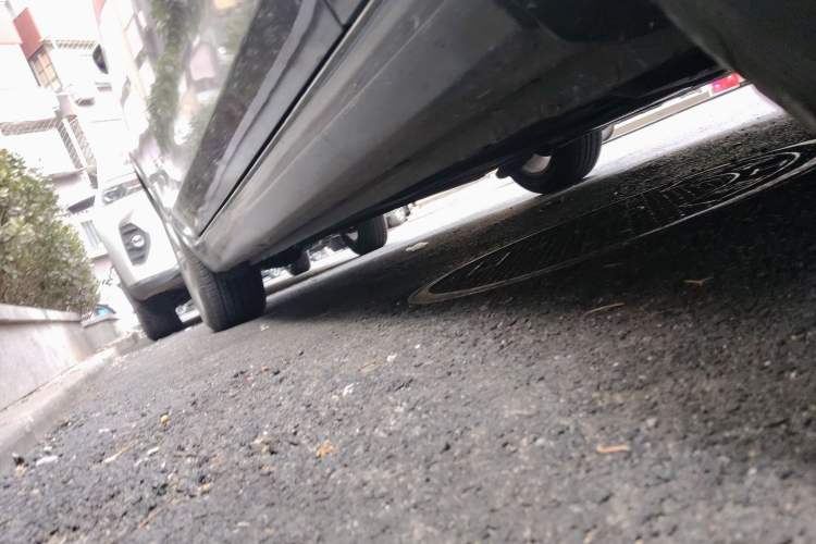 Used Ford Escort 2015 1.5L Automatic Fashion Model Chassis Front Right