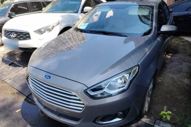 Ojetý Ford Escort 2015 1.5L Automatic Fashion Model
