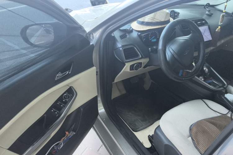 Used Ford Escort 2015 1.5L Automatic Comfort Edition Driver Seat