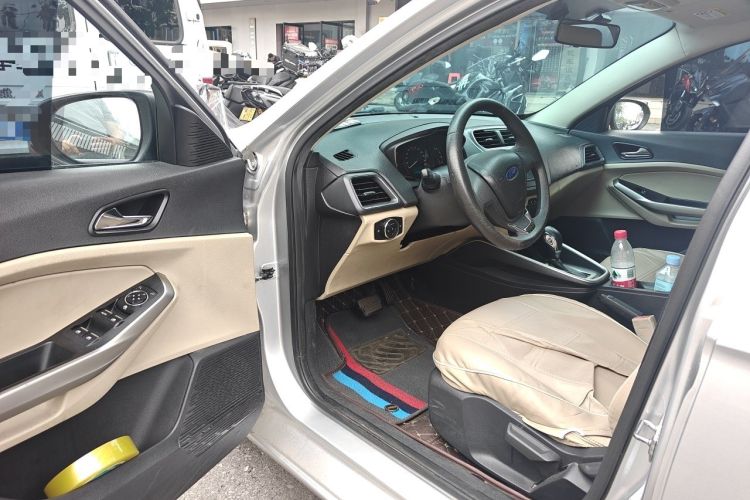 Used Ford Escort 2015 1.5L Automatic Comfort Edition Driver Seat