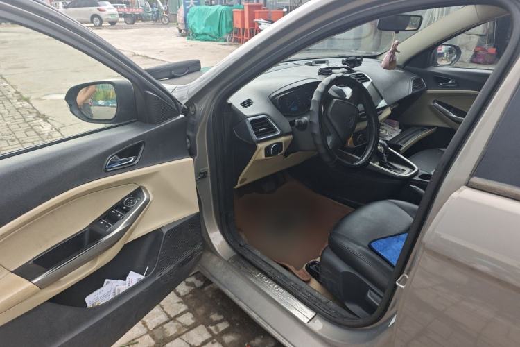 Used Ford Escort 2015 1.5L Automatic Comfort Edition Driver Seat