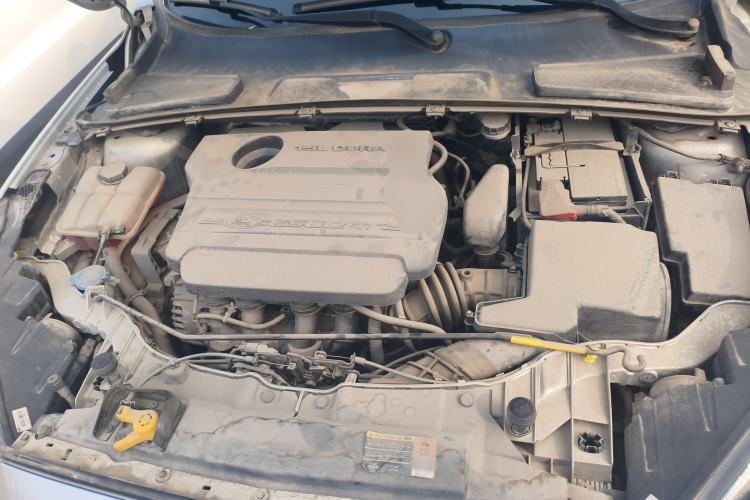 Used Ford Escort 2015 1.5L Automatic Fashion Model Engine Bay