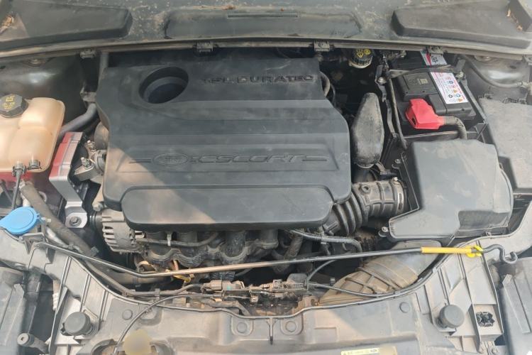 Used Ford Escort 2015 1.5L Automatic Fashion Model Engine Bay