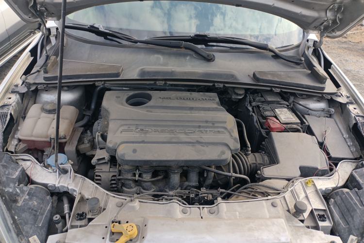 Used Ford Escort 2015 1.5L Manual Comfort Model Engine Bay