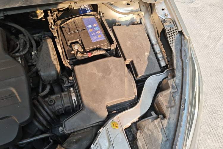 Used Ford Escort 2015 1.5L Automatic Comfort Edition Engine Bay Left