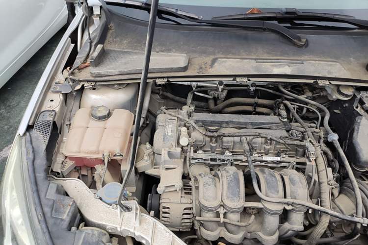 Used Ford Escort 2015 1.5L Automatic Fashion Model Engine Bay Right