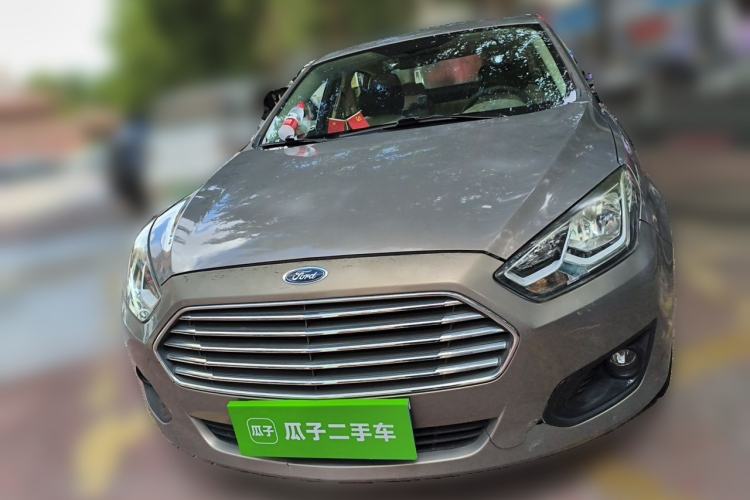 Used Ford Escort 2015 1.5L Manual Comfort Model Front