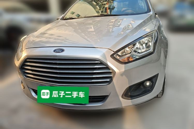 Used Ford Escort 2015 1.5L Automatic Comfort Edition Front