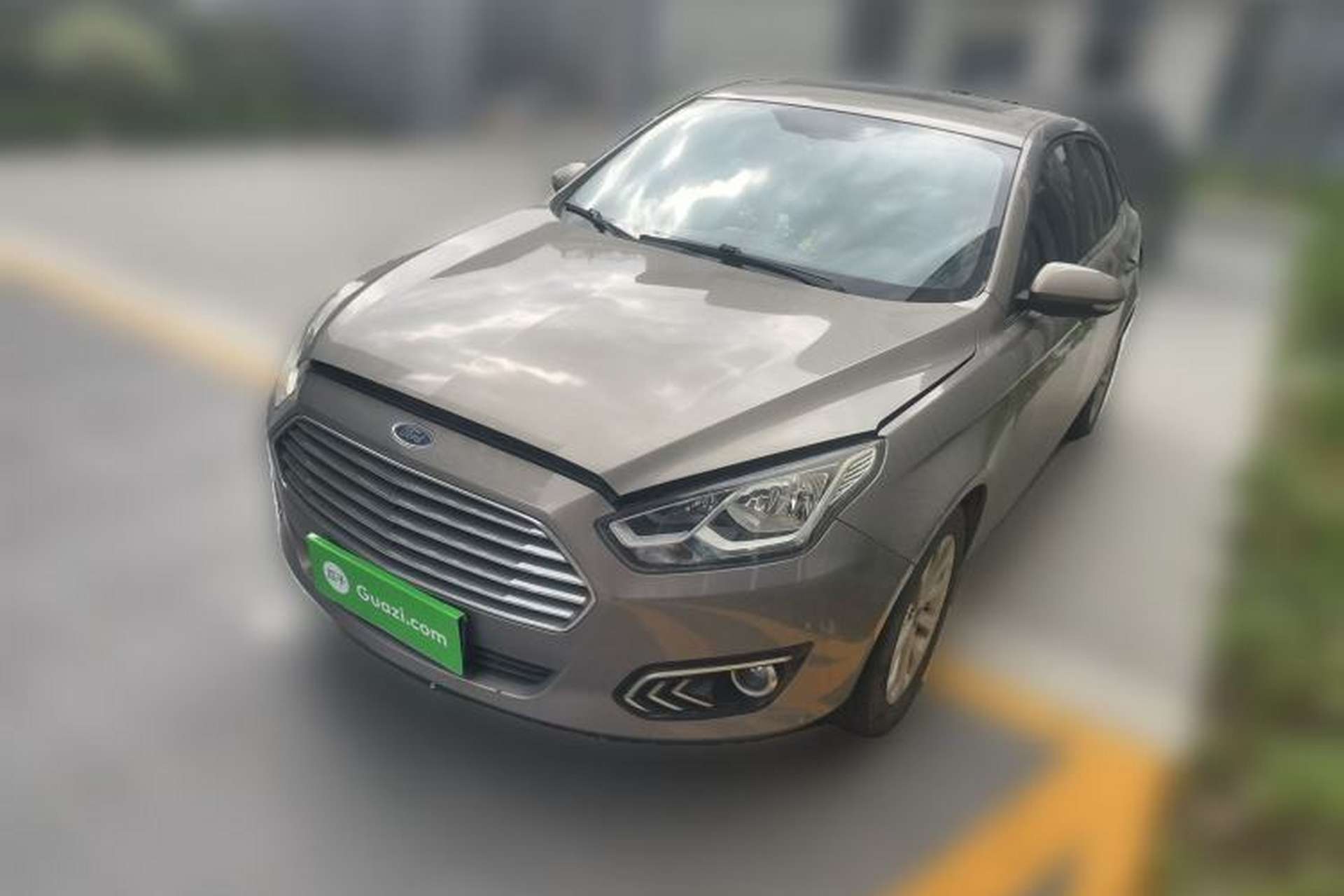Used Ford Escort 2015 1.5L Automatic Fashion Model Front Left 45 Deg