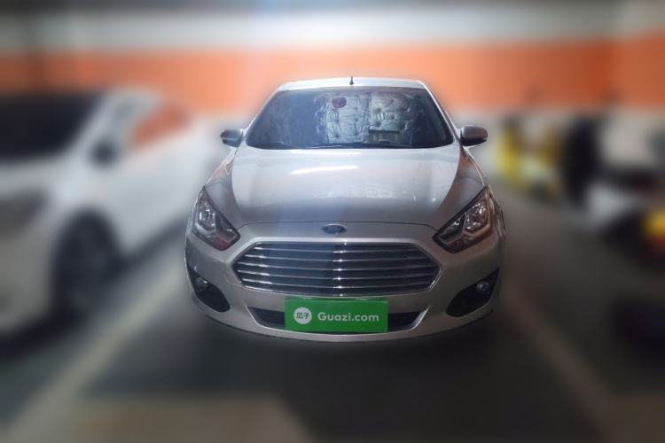 Used Ford Escort 2015 1.5L Manual Comfort Model Front
